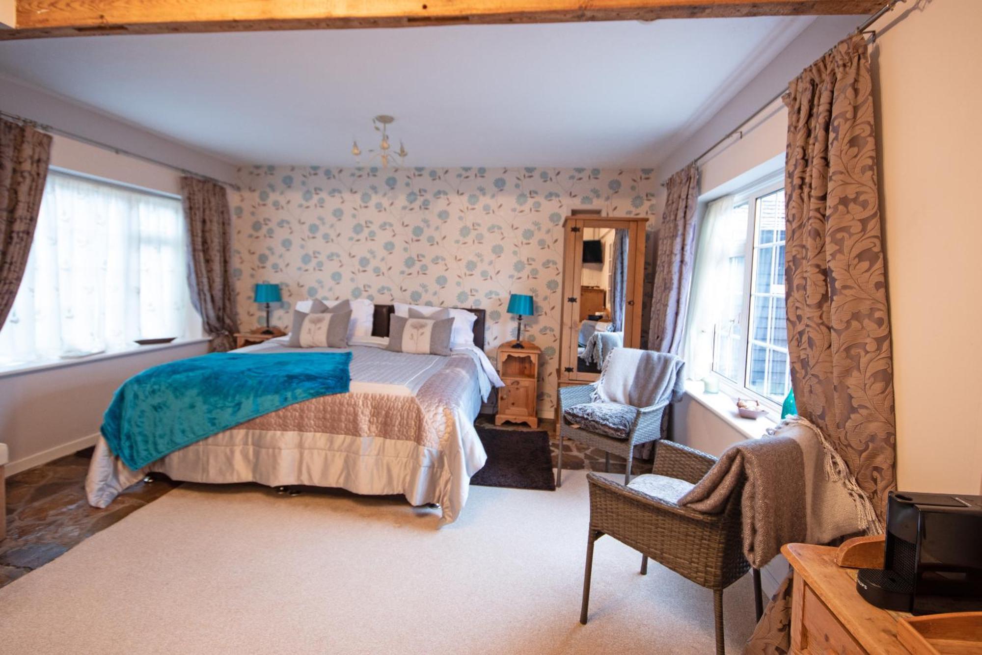 Magpies Lodge Slinfold Eksteriør bilde